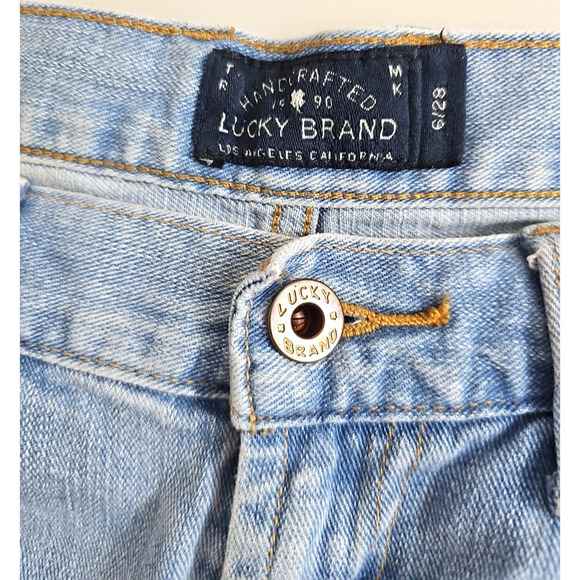 Lucky Brand ~Woman Size 6/28~ Blue Denim Laguna Short Distressed Shorts. - Picture 2 of 12
